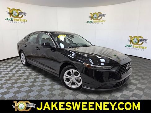 Used 2023 Honda Accord LX image 1