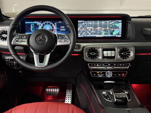 Used 2024 Mercedes-Benz G 550 image 38