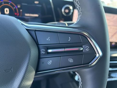 New 2026 Chevrolet Traverse LT w/ Midnight/Sport Edition image 19