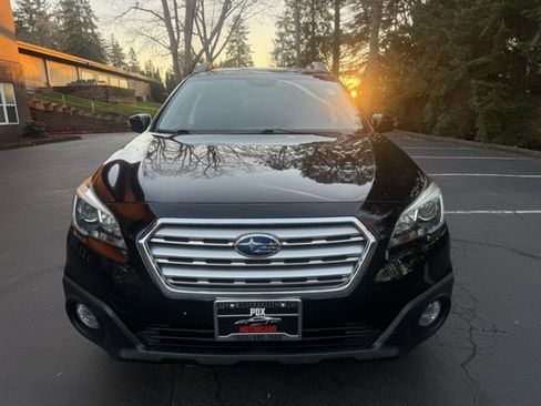 Used 2016 Subaru Outback 2.5i Premium image 2