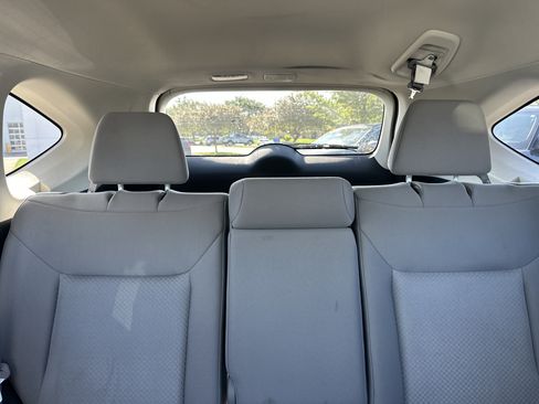 Used 2016 Honda CR-V SE image 32