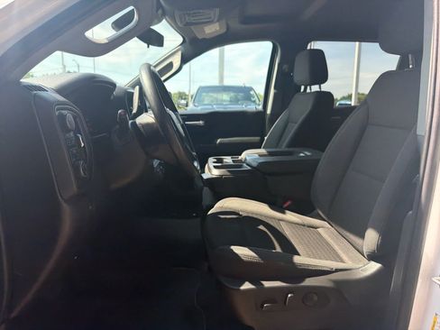 Used 2023 Chevrolet Silverado 1500 Custom AWD/4WD image 13