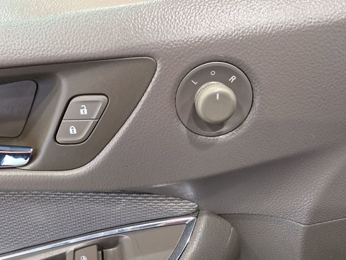Used 2016 Chevrolet Cruze LS FWD image 18