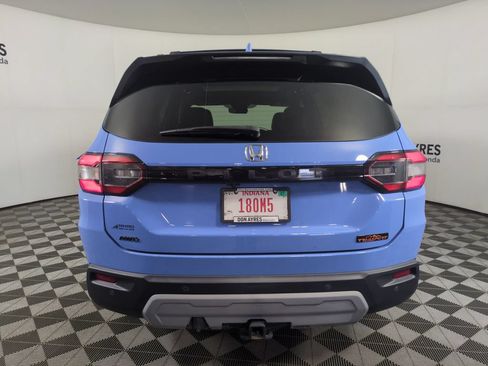 Certified 2023 Honda Pilot TrailSport image 5