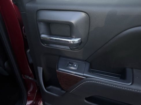 Used 2016 GMC Sierra 1500 SLE w/ SLE Value Package image 46