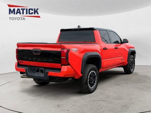 Used 2024 Toyota Tacoma TRD Off-Road AWD/4WD image 7