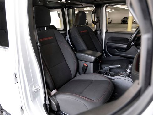 Used 2022 Jeep Wrangler Unlimited Rubicon AWD/4WD image 26