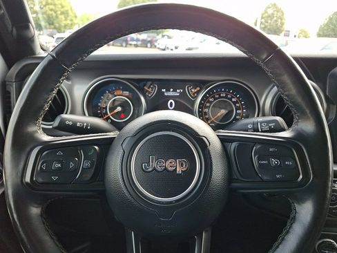 Used 2022 Jeep Wrangler Sport AWD/4WD image 20