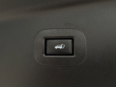 Used 2024 INFINITI QX80 Luxe image 10