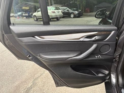 Used 2014 BMW X5 sDrive35i image 12