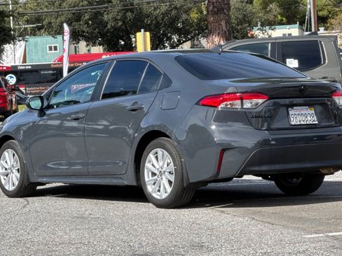 Certified 2025 Toyota Corolla LE w/ LE Premium Package image 5