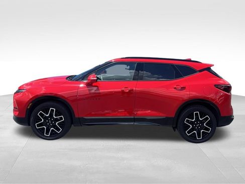 Used 2023 Chevrolet Blazer RS w/ Enhanced Convenience Package AWD/4WD image 4
