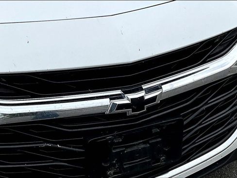 Used 2024 Chevrolet Malibu RS FWD image 19