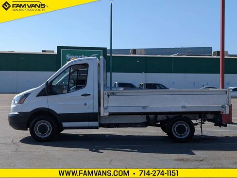 Used 2018 Ford Transit 250 138 RWD image 5