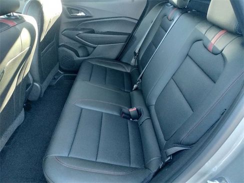 Used 2025 Chevrolet Trax RS w/ Driver Confidence Package image 18