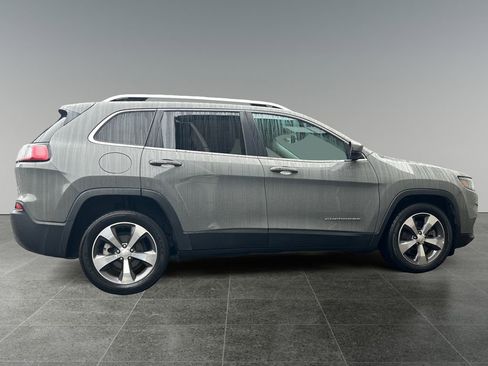 Used 2020 Jeep Cherokee Limited image 8