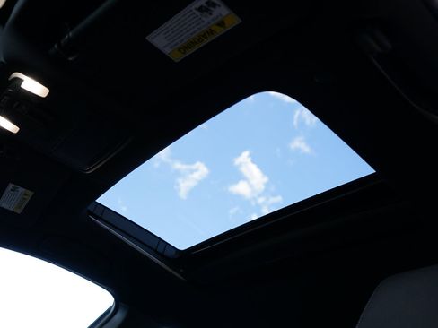 Used 2024 Honda Accord Sport image 19