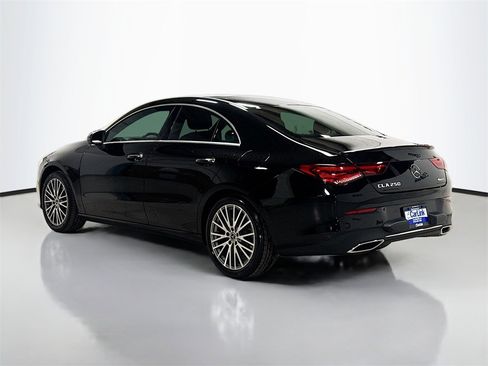 Used 2022 Mercedes-Benz CLA 250 4MATIC image 4