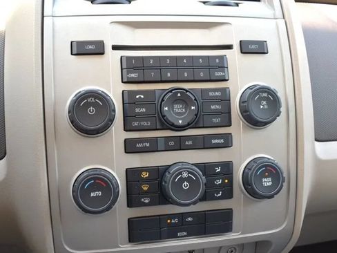 Used 2009 Ford Escape 2WD Hybrid image 21