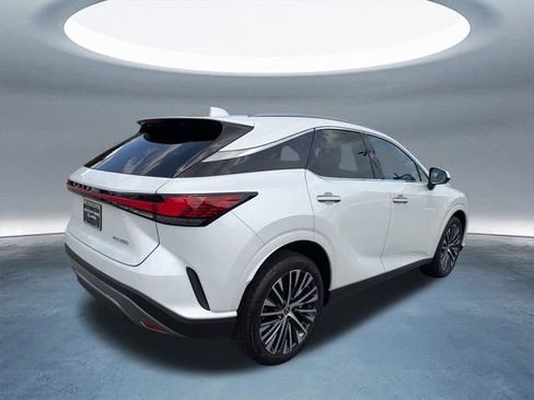 Used 2023 Lexus RX 350 Premium Plus w/ Accessory Package (Z1) FWD image 4