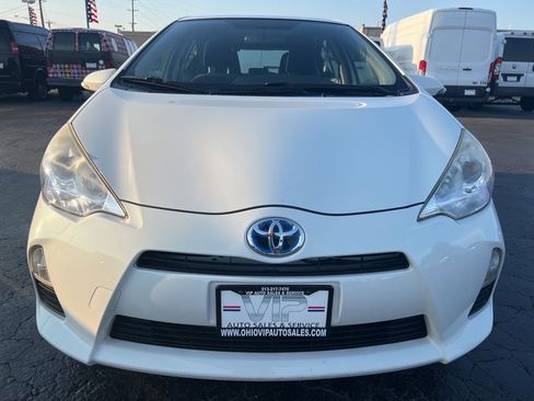 Used 2012 Toyota Prius C image 2