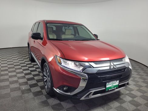 Used 2019 Mitsubishi Outlander ES FWD image 13