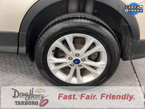 Used 2017 Ford Escape SE image 24