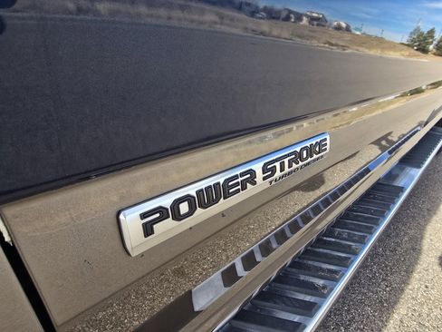 Used 2019 Ford F150 Lariat image 10