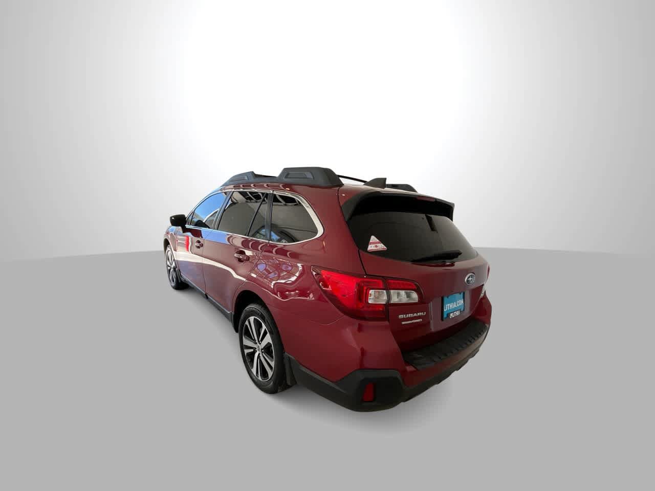 Used 2018 Subaru Outback 3.6R Limited AWD/4WD image 6