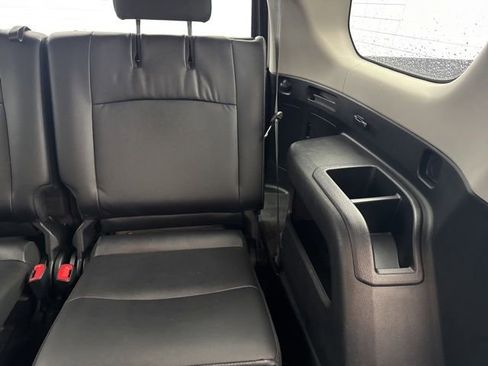 Used 2024 Toyota 4Runner SR5 Premium w/ Moonroof Package image 40