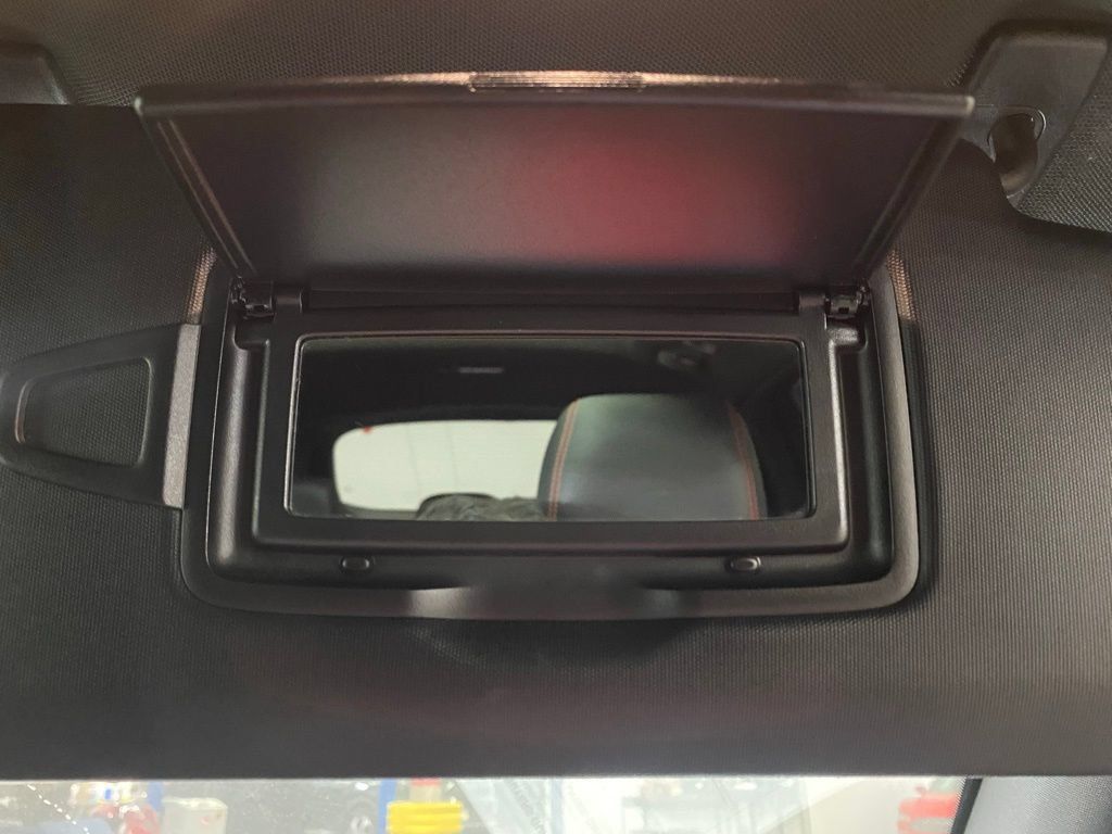 Used 2019 Mercedes-Benz GLC 43 AMG 4MATIC image 30