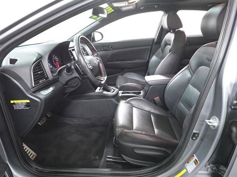 Used 2018 Hyundai Elantra Sport image 9