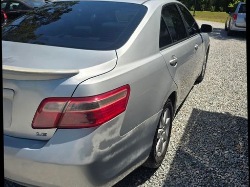 Used 2007 Toyota Camry LE image 13