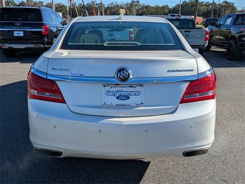 Used 2014 Buick LaCrosse Leather w/ Driver Confidence Package image 5