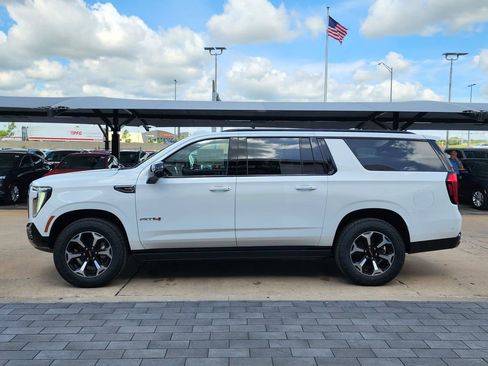 New 2026 GMC Yukon XL AT4 w/ AT4 Premium Plus Package AWD/4WD image 6