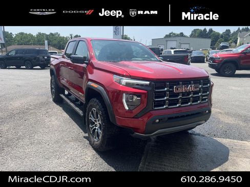 Used 2024 GMC Canyon AT4 w/ AT4 Premium Package AWD/4WD image 1