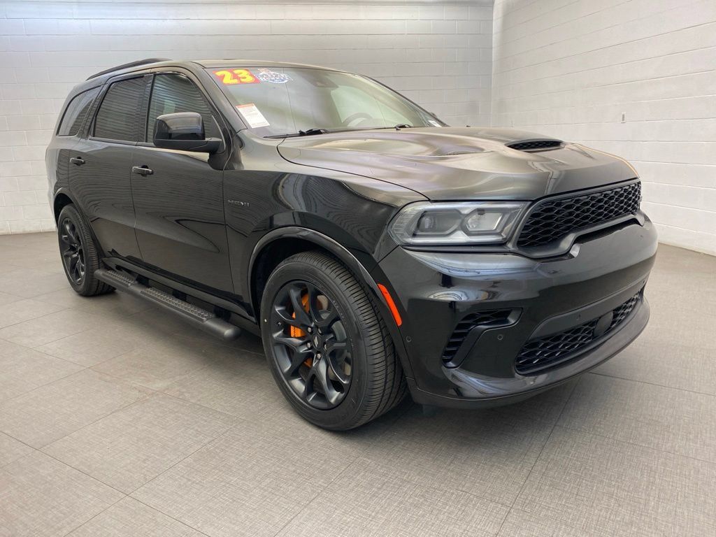 Used 2023 Dodge Durango R/T w/ Hemi Orange Plus Package AWD/4WD image 5