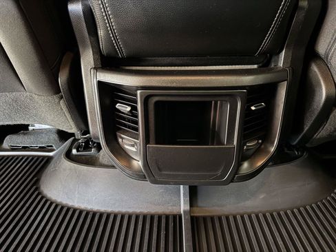 Used 2022 RAM 1500 Big Horn AWD/4WD image 33