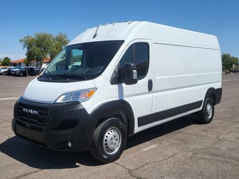 Used 2025 RAM ProMaster 3500 w/ Convenience Group FWD image 4