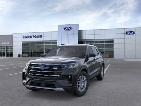 New 2026 Ford Explorer Active image 2