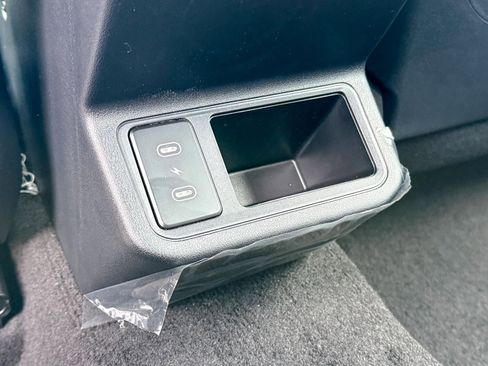 New 2025 Kia K4 GT-Line w/ GT-Line Sunroof Package image 36