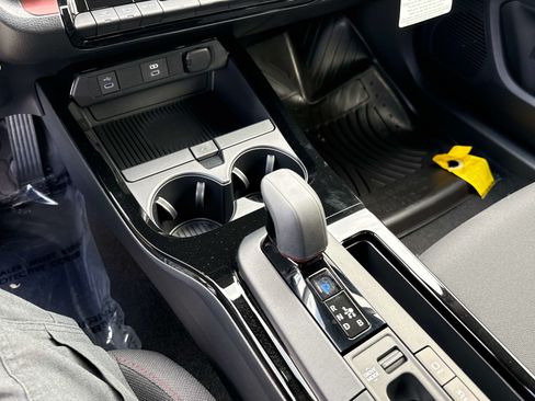 New 2026 Toyota Prius Plug-In Hybrid FWD image 17