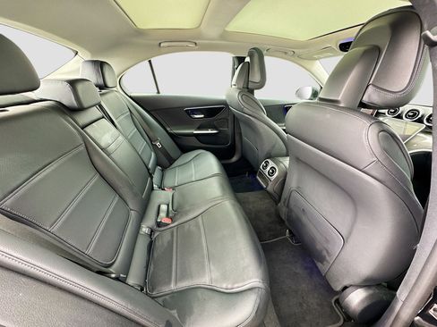 Used 2023 Mercedes-Benz C 300 Sedan image 19