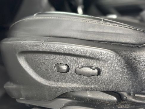 Used 2016 Buick Encore FWD image 23