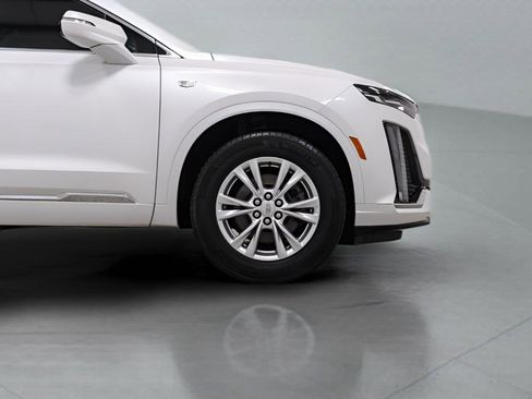 Used 2023 Cadillac XT6 Luxury image 7