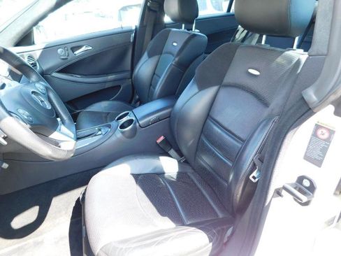 Used 2009 Mercedes-Benz CLS 63 AMG image 8