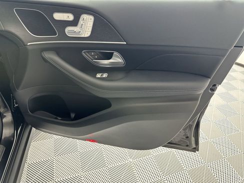 Used 2026 Mercedes-Benz GLE 350 4MATIC image 32