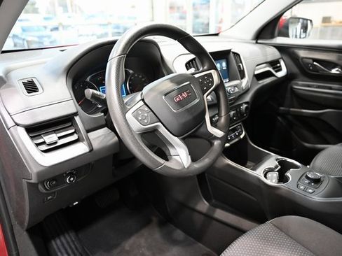 Used 2023 GMC Terrain SLE w/ Driver Convenience Package image 20