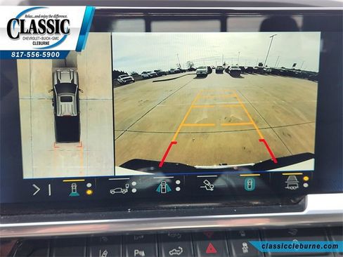 Used 2025 Chevrolet Silverado 2500 LTZ w/ LTZ Premium Package image 18