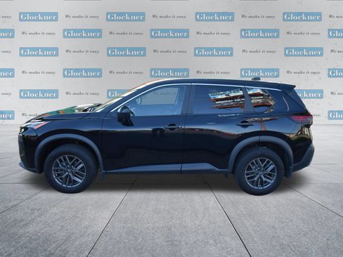 Used 2023 Nissan Rogue S AWD/4WD image 9